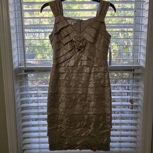 London Times Gold Textured Midi Dress